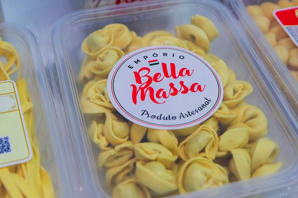 Outros (Marmita, Salgados, Massas)